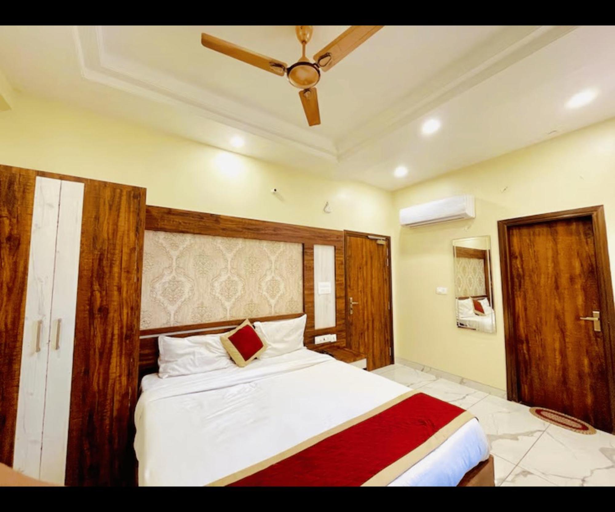Hotel Hari Inn Jaipur Exteriör bild