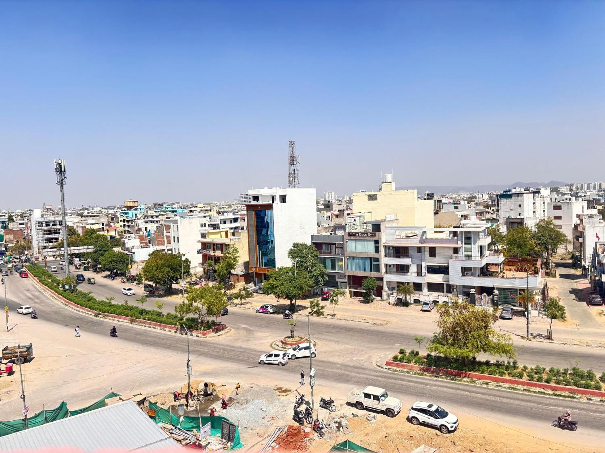 Hotel Hari Inn Jaipur Exteriör bild