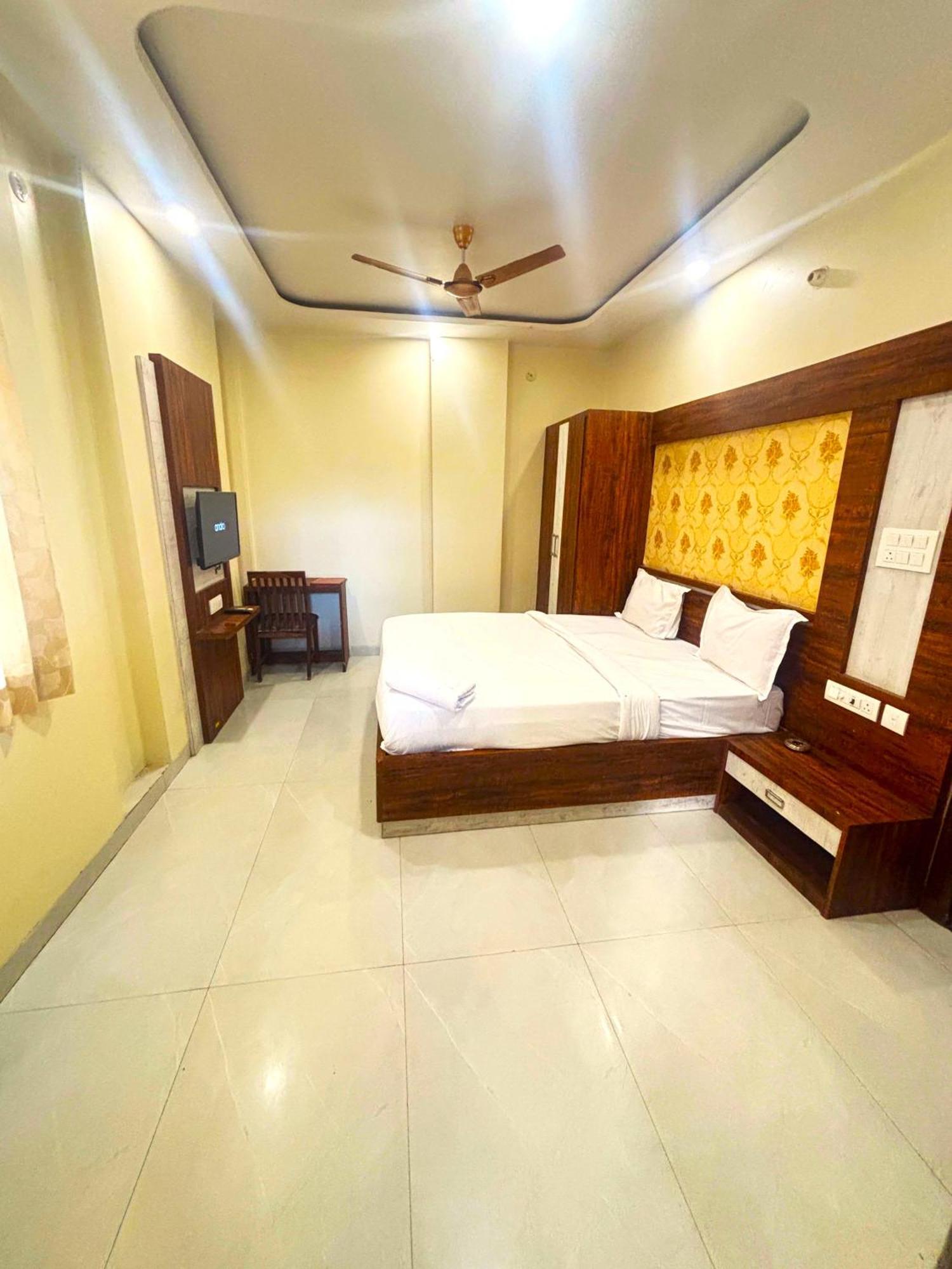 Hotel Hari Inn Jaipur Exteriör bild